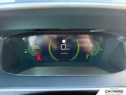 Photo 16 Peugeot 2008  PureTech 130 S&S EAT8