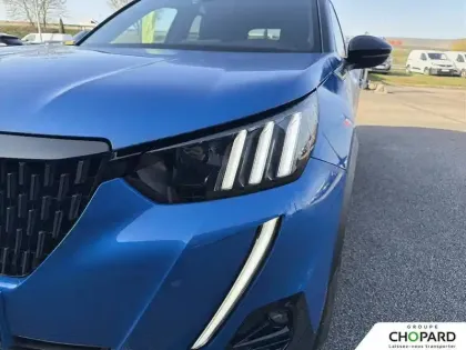 Photo 23 Peugeot 2008  PureTech 130 S&S EAT8