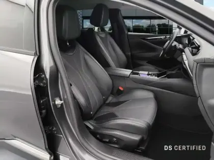 Photo 13 DS DS 4  Hybride E-Tense 225 EAT8