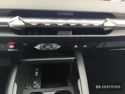 Photo 19 DS DS 4  Hybride E-Tense 225 EAT8