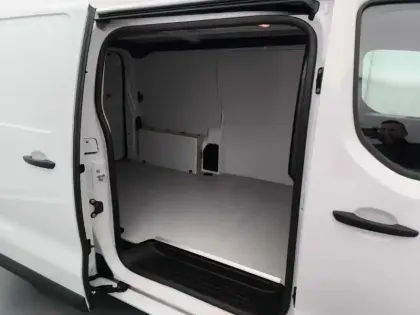 Photo 12 Citroën Jumpy   M BLUEHDI 145 BVM6