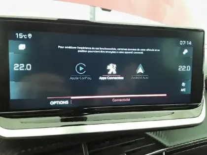 Photo 18 Peugeot 2008  PureTech 130 S&S EAT8