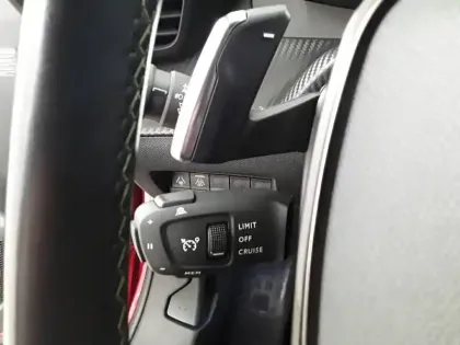 Photo 21 Peugeot 2008  PureTech 130 S&S EAT8