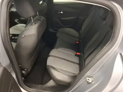 Photo 10 Peugeot 208  Hybrid 100 e-DCS6