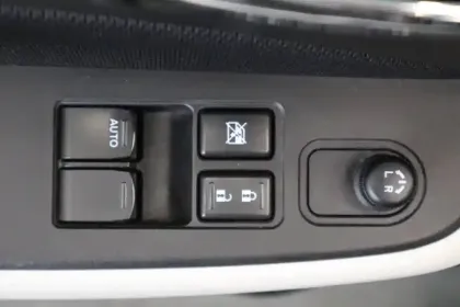 Photo 24 Suzuki Swift  1.2 Dualjet