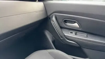 Photo 63 Dacia Duster  Blue dCi 115 4x2