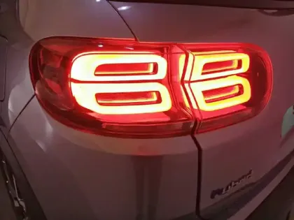 Photo 50 Citroën C5 aircross  Hybride Rechargeable 225 S&S e-EAT8