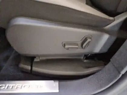 Photo 101 Citroën C5 aircross  Hybride Rechargeable 225 S&S e-EAT8