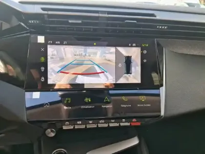 Photo 57 Peugeot 308  PHEV 180 e-EAT8