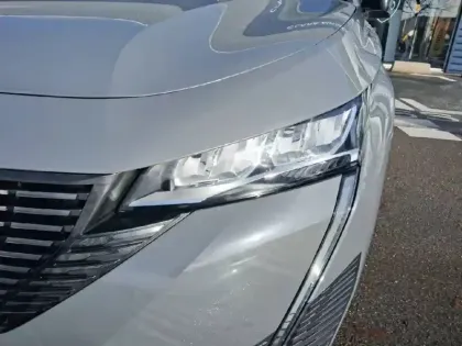 Photo 15 Peugeot 308  PHEV 180 e-EAT8