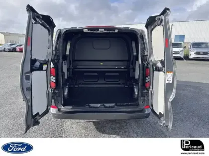 Photo 12 Ford Transit  CUSTOM CA 320 L1H1 2.0 ECOBLUE 170 CH BVA8