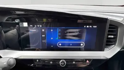 Photo 14 Opel Mokka  1.2 Turbo Hybrid 145 ch e-DCT6