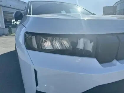 Photo 15 Jeep Compass  1.2 Turbo T3 145 ch BVR6 e-Hybrid 4x2