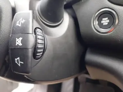 Photo 23 Renault Megane  IV Berline Blue dCi 115