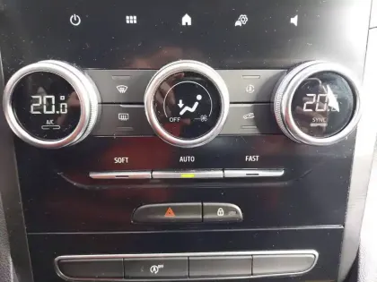 Photo 30 Renault Megane  IV Berline Blue dCi 115