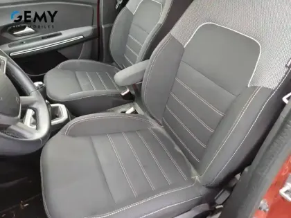 Photo 8 Dacia Jogger  TCe 110 5 places