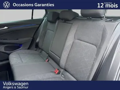 Photo 14 Volkswagen Golf  1.5 eTSI OPF 150 DSG7