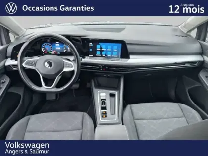 Photo 10 Volkswagen Golf  1.5 eTSI OPF 150 DSG7