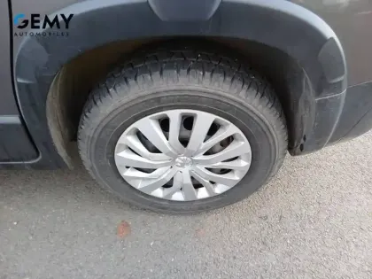 Photo 10 Peugeot Rifter  Standard PureTech 110 S&S BVM6