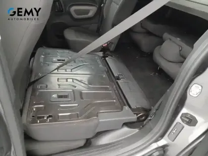 Photo 31 Peugeot Rifter  Standard PureTech 110 S&S BVM6