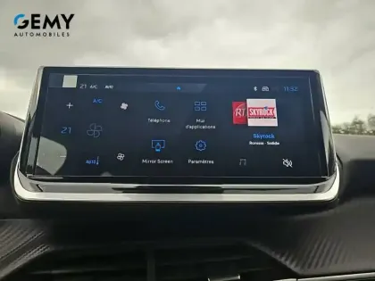 Photo 25 Peugeot 208  Hybrid 110 ch e-DCS6