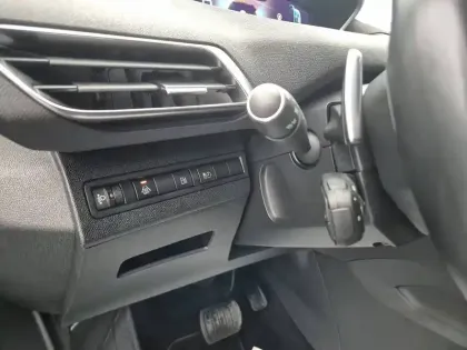 Photo 73 Peugeot 3008  Hybrid 180 e-EAT8