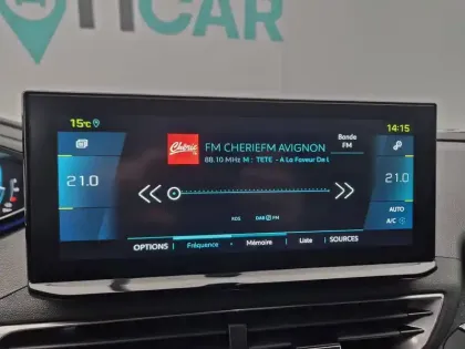 Photo 41 Peugeot 3008  Hybrid 180 e-EAT8