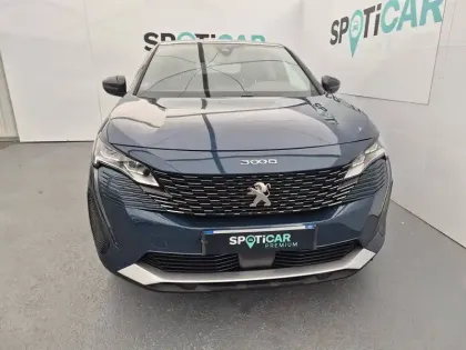 Photo 51 Peugeot 3008  Hybrid 180 e-EAT8