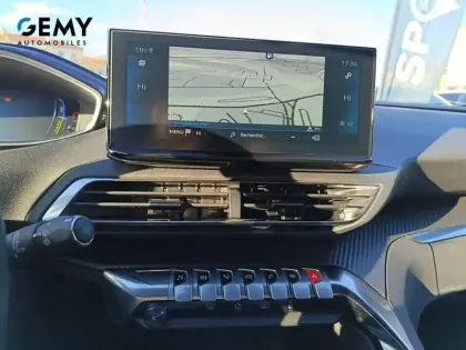 Photo 20 Peugeot 5008  Hybrid 136 e-DCS6