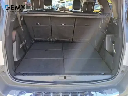 Photo 5 Peugeot 5008  Hybrid 136 e-DCS6