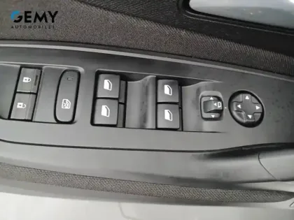 Photo 55 Peugeot 308  SW PHEV 180 e-EAT8