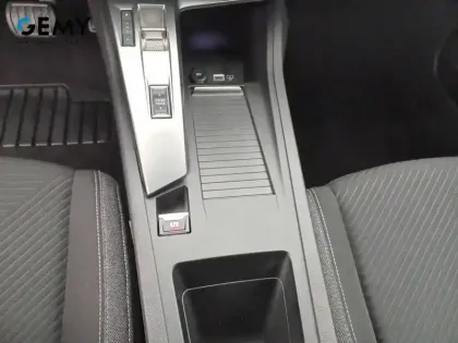 Photo 57 Peugeot 308  SW PHEV 180 e-EAT8