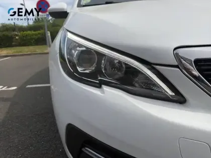Photo 22 Peugeot 308  AFFAIRE BLUEHDI 100 S&S BVM6