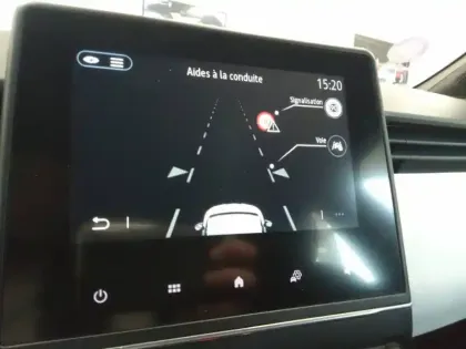 Photo 25 Renault Clio  E-Tech hybride 145