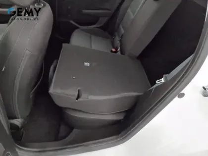 Photo 51 Renault Clio Gén. V (BJA) Ph1 Business 5