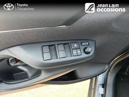 Photo 61 Toyota Yaris  Cross Hybride 116h 2WD