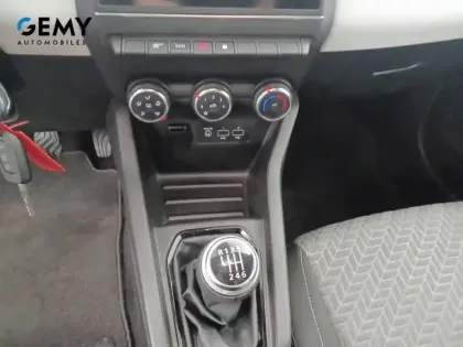 Photo 12 Renault Clio  TCe 90 - 21N