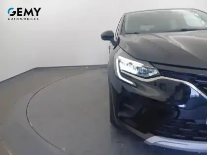 Photo 19 Renault Captur  E-Tech full hybrid 145