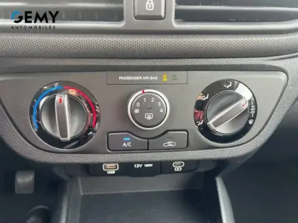 Photo 14 Hyundai I10  1.0 63 ECO