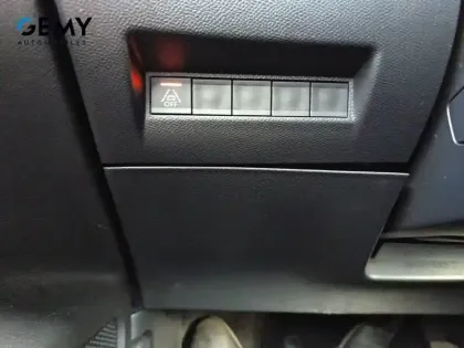 Photo 15 Peugeot 2008  BlueHDi 130 S&S EAT8