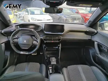 Photo 7 Peugeot 2008  BlueHDi 130 S&S EAT8