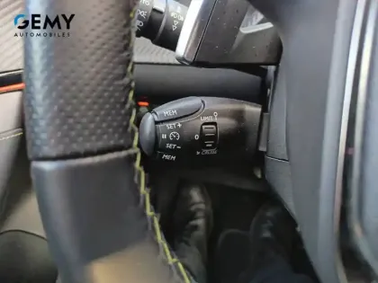 Photo 26 Peugeot 2008  BlueHDi 130 S&S EAT8