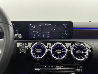 Photo 39 Mercedes Classe A Gén. IV (V177) Ph1 Progressive Line 4