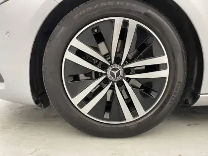 Photo 37 Mercedes Classe A Gén. IV (V177) Ph1 Progressive Line 4