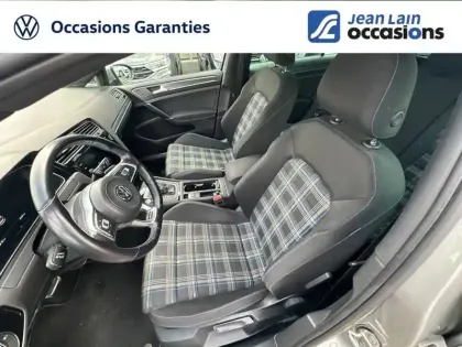 Photo 24 Volkswagen Golf  Hybride Rechargeable 1.4 TSI 204 DSG6