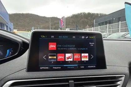 Photo 42 Peugeot 3008  Hybrid4 300 e-EAT8