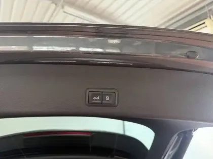 Photo 13 Audi Q3  e-hybrid 272 ch S tronic 6