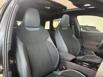 Photo 11 Audi Q3  e-hybrid 272 ch S tronic 6