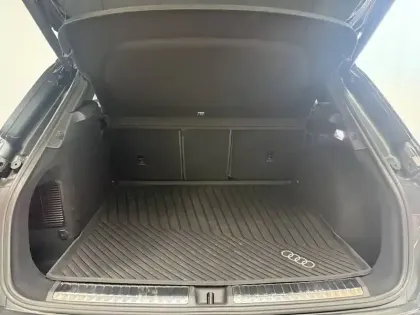 Photo 14 Audi Q3  e-hybrid 272 ch S tronic 6