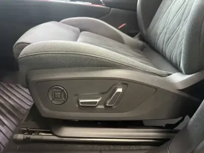 Photo 25 Audi Q3  e-hybrid 272 ch S tronic 6